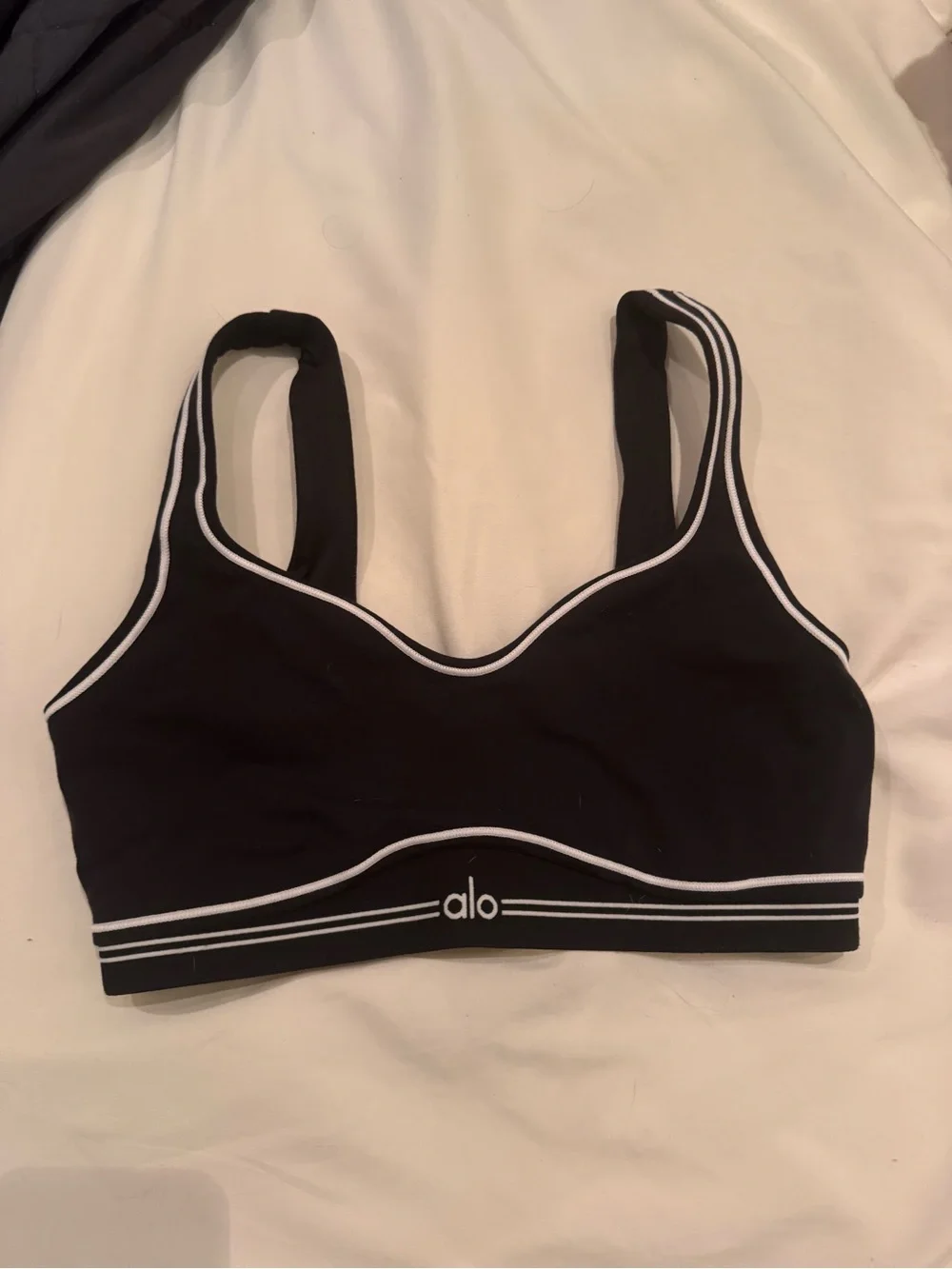ALO Heart Throb Bra